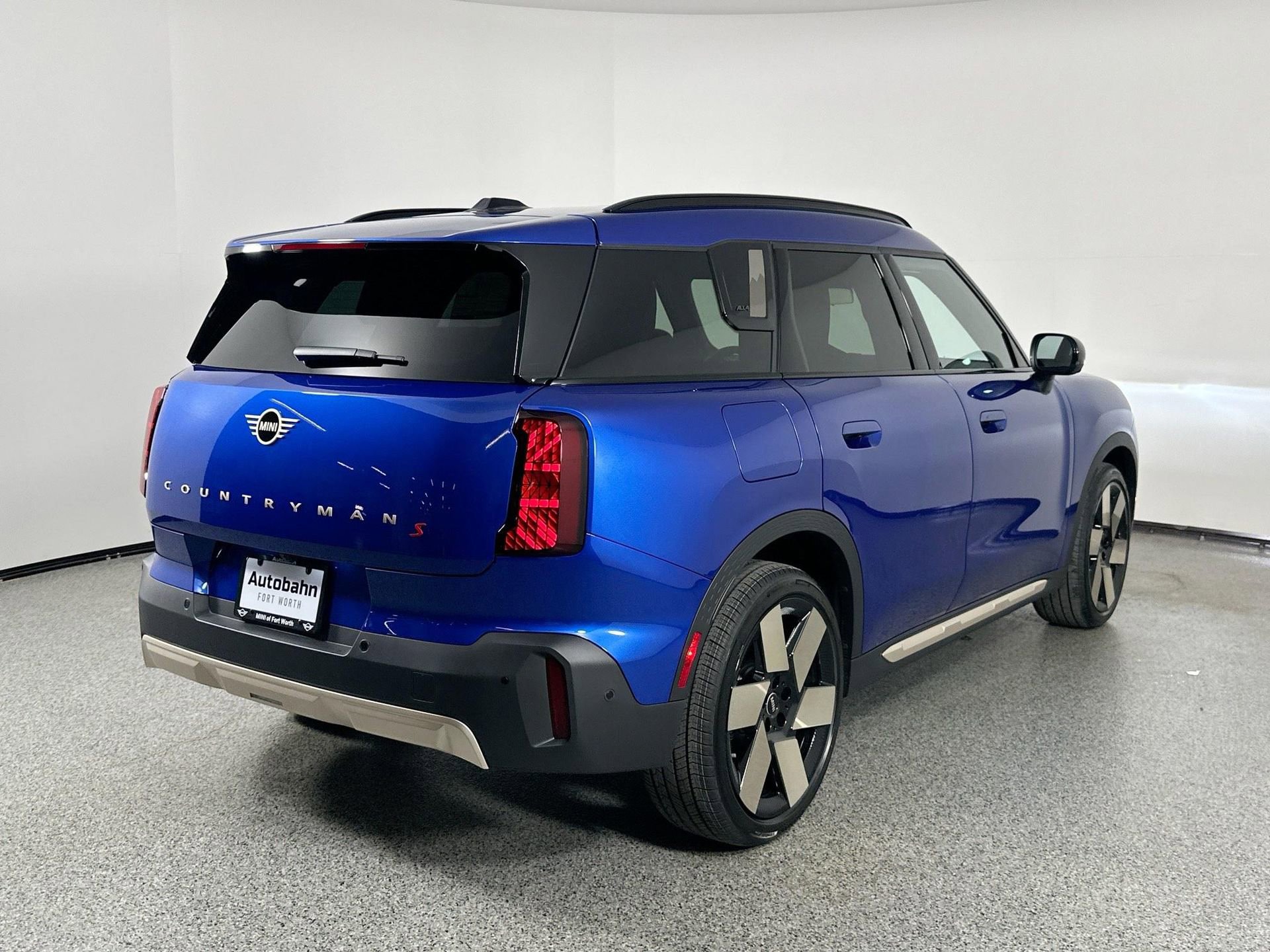 New 2025 MINI Cooper Countryman S image 5
