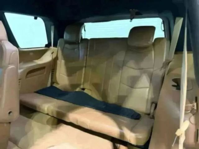 Used 2017 Cadillac Escalade Platinum image 48