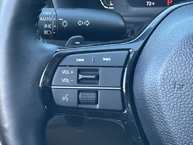 Used 2025 Honda Accord Touring image 12