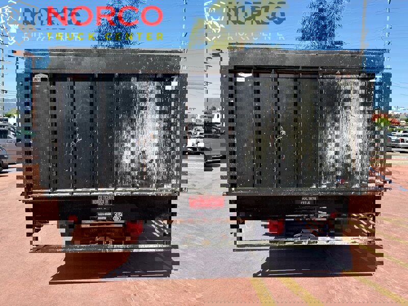 Used 2012 Ford F550 2WD Crew Cab Super Duty image 7