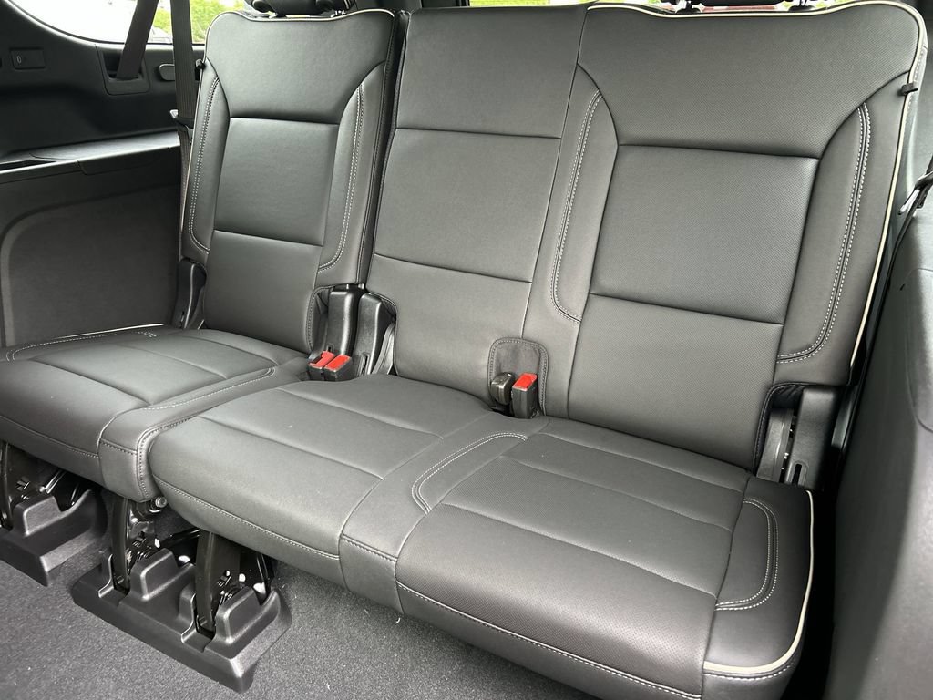New 2026 GMC Yukon XL Elevation AWD/4WD image 35
