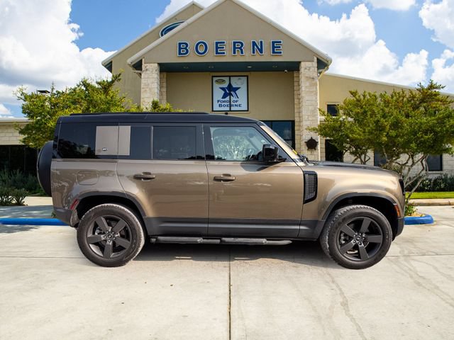 Used 2024 Land Rover Defender 110 S AWD/4WD image 6