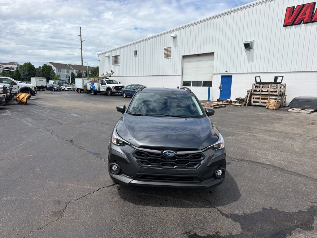 Used 2024 Subaru Crosstrek 2.0i Premium w/ Popular Package #4 AWD/4WD image 2