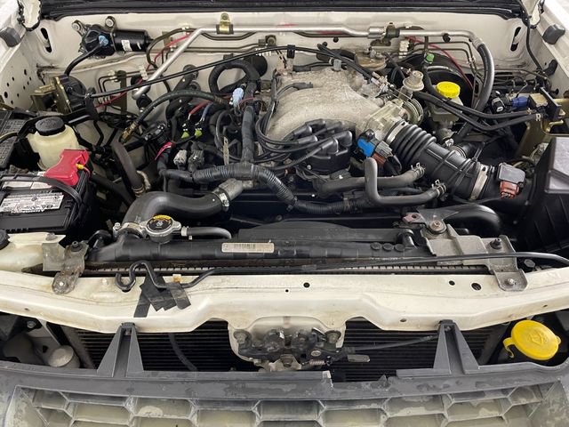 Used 2004 Nissan Xterra XE image 19