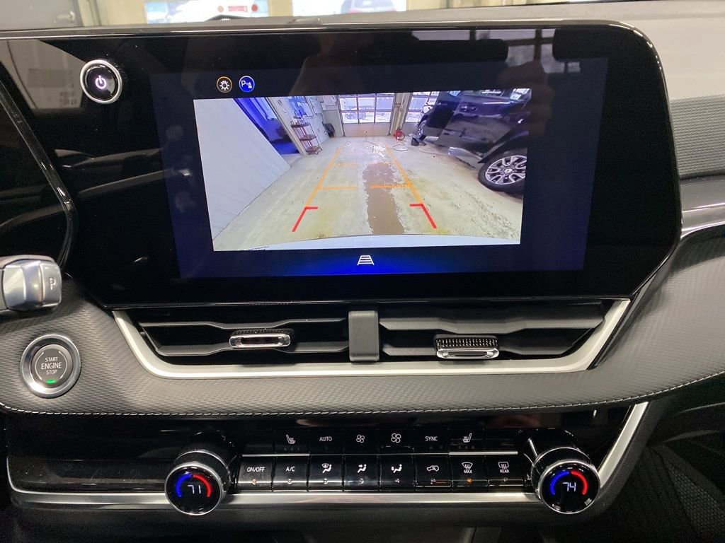 New 2026 Chevrolet Equinox LT w/ Convenience Package II image 26