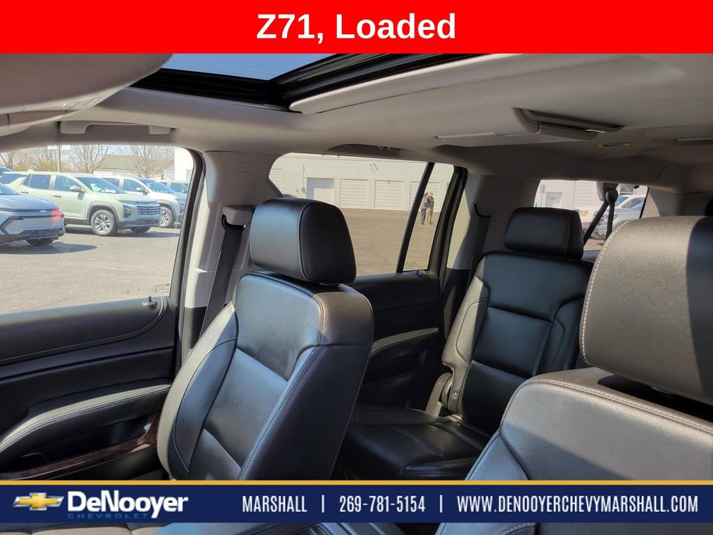 Used 2018 Chevrolet Suburban LT image 10
