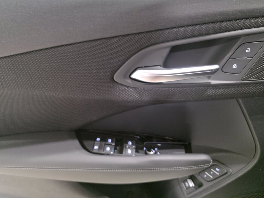 New 2026 Audi Q3 quattro 2.0T AWD/4WD image 19