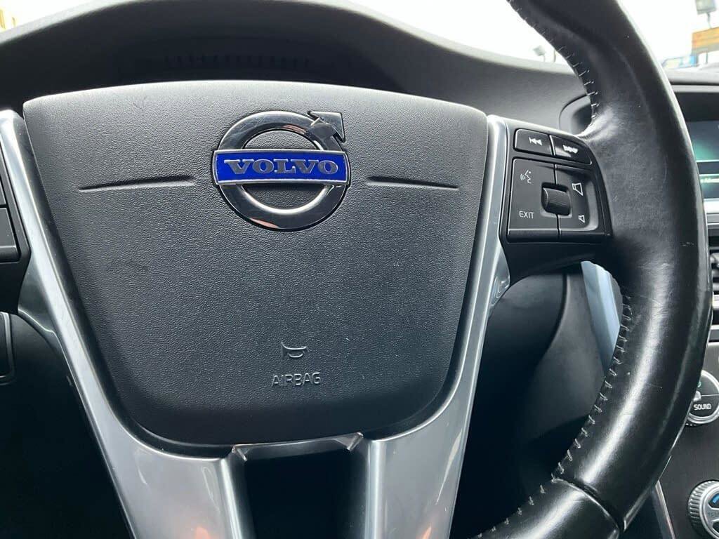 Used 2016 Volvo V60 T5 Premier image 19