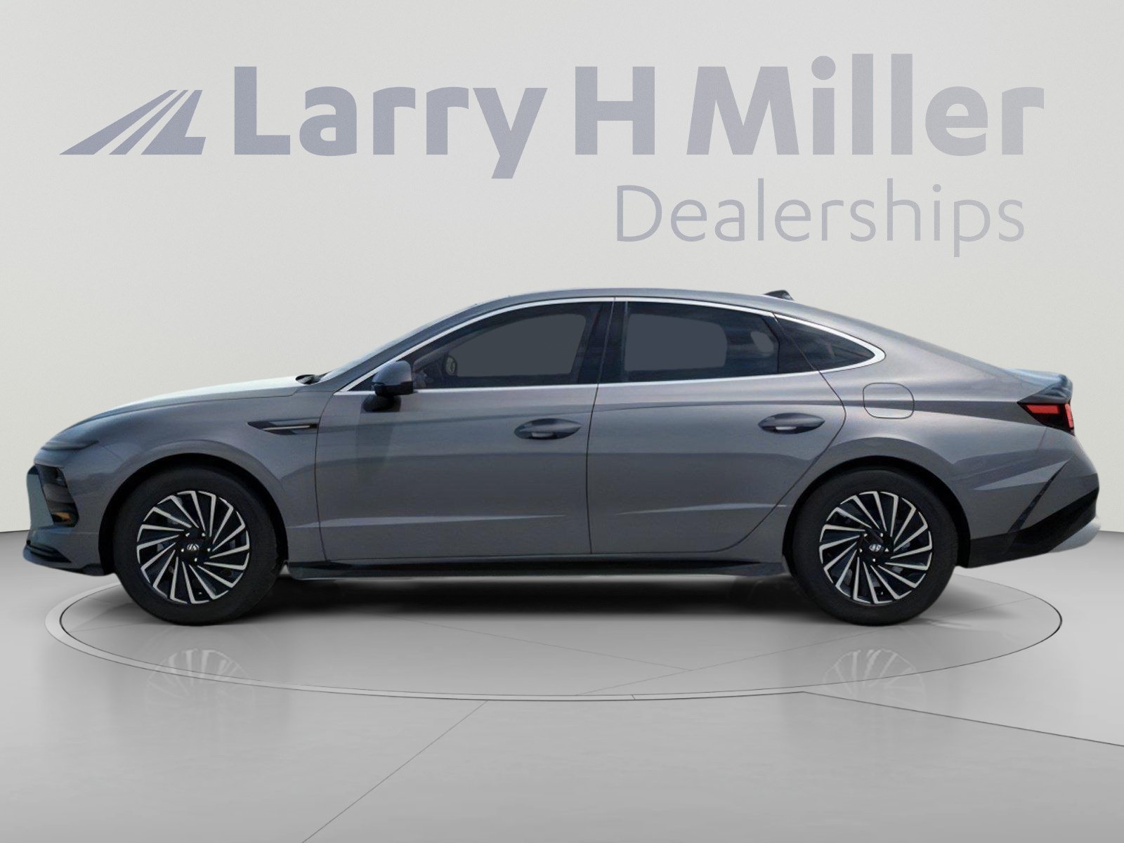 New 2026 Hyundai Sonata SEL FWD image 3