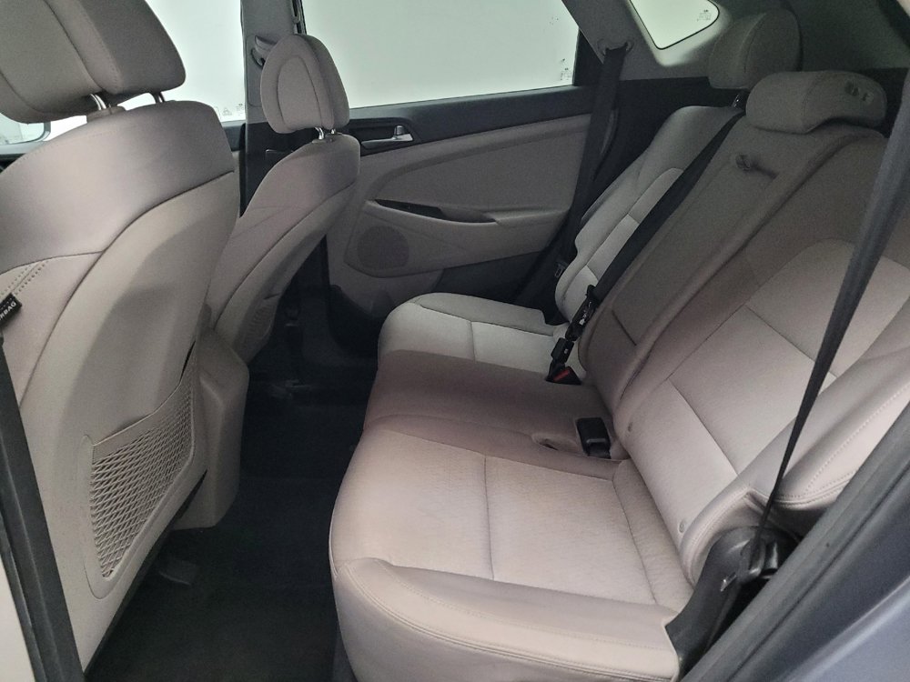 Used 2016 Hyundai Tucson SE w/ Option Group 02 image 18