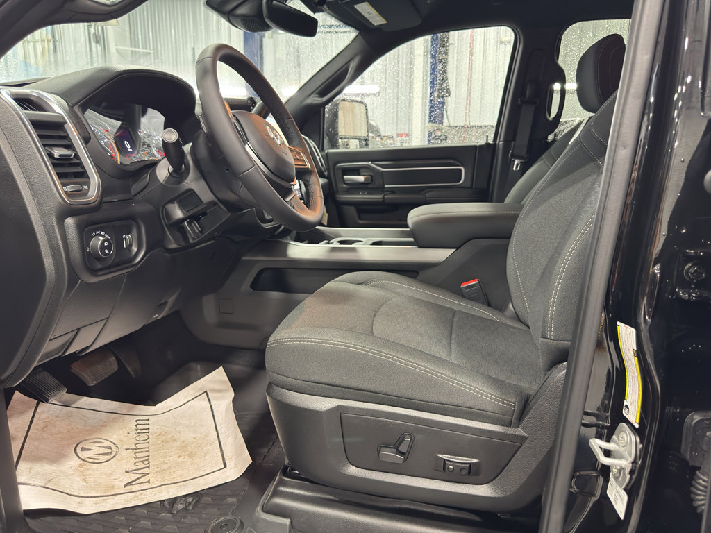 Used 2025 RAM 2500 Lone Star image 3