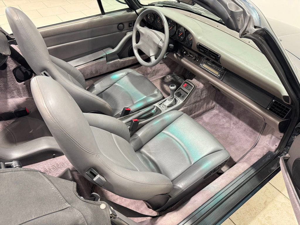 Used 1996 Porsche 911 Cabriolet image 28