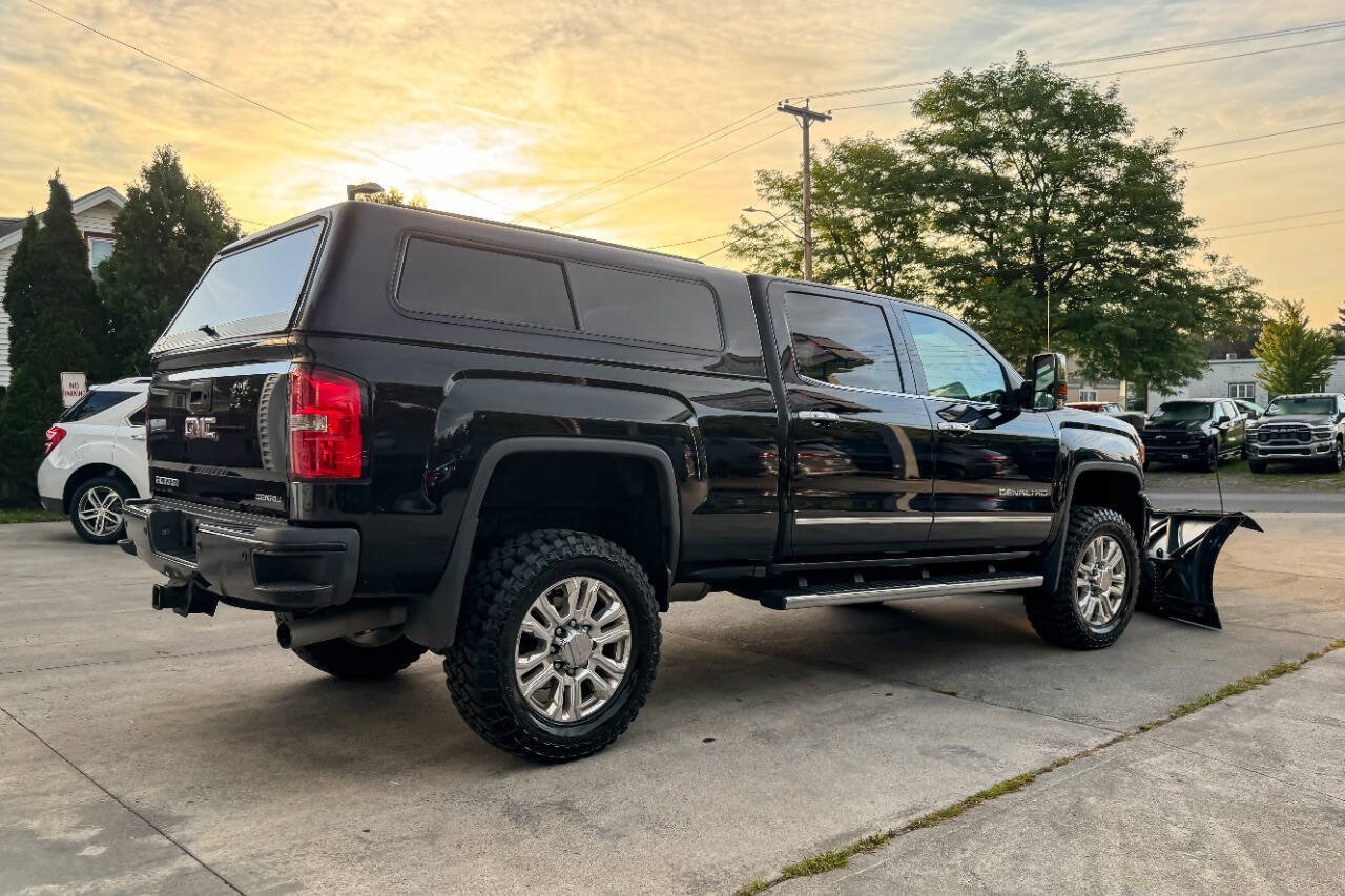 Used 2016 GMC Sierra 2500 Denali AWD/4WD image 3