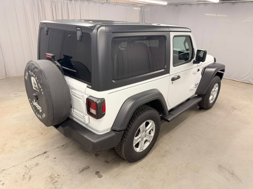 Used 2020 Jeep Wrangler Sport AWD/4WD image 11