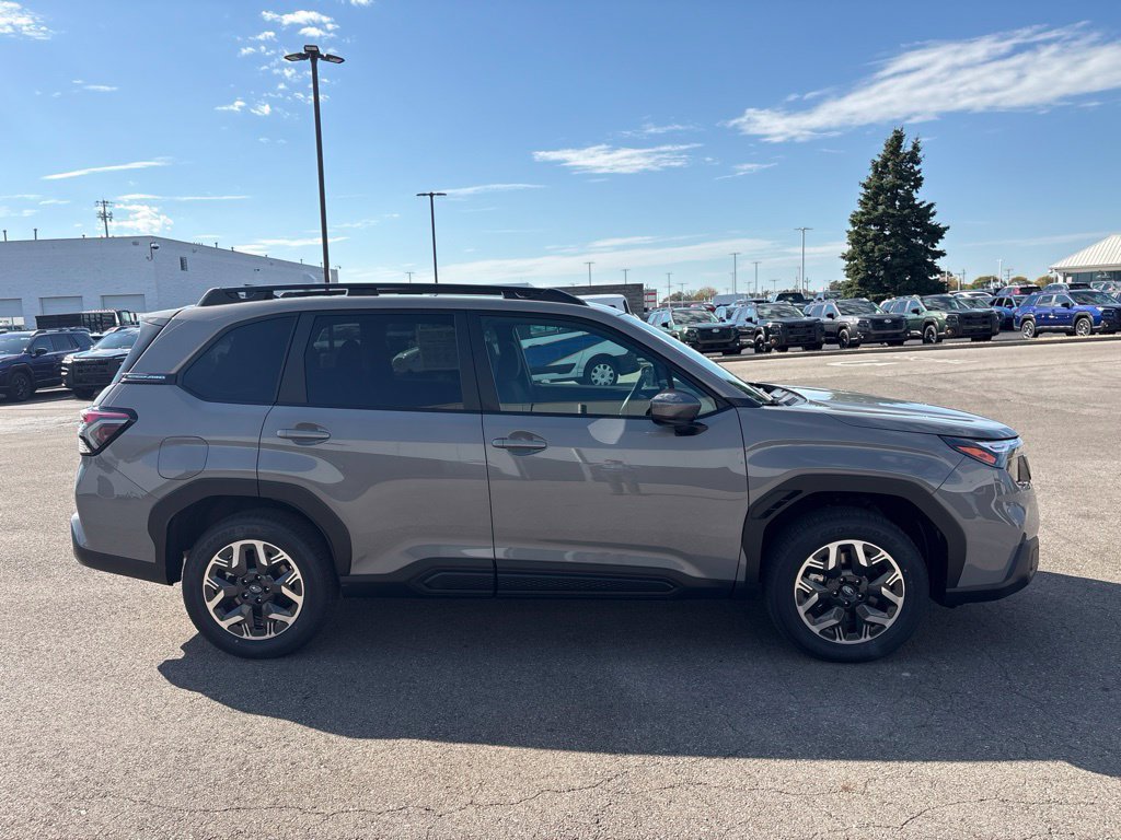 New 2026 Subaru Forester Premium AWD/4WD image 2