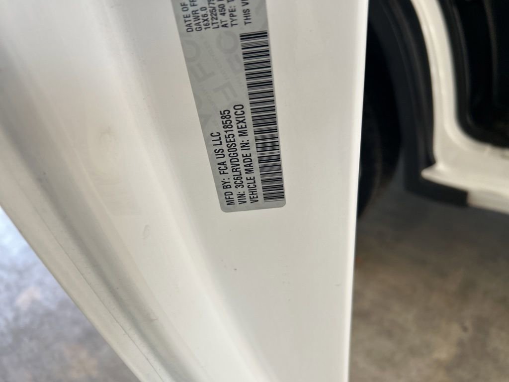 Used 2025 RAM ProMaster 2500 w/ Convenience Group FWD image 42
