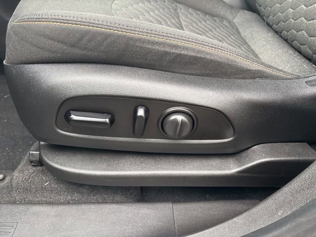 Used 2020 Chevrolet Equinox LT image 45