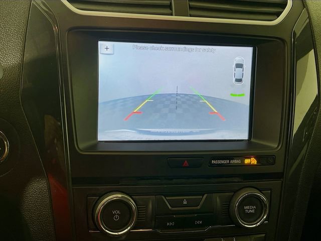 Used 2017 Ford Explorer XLT w/ Equipment Group 201A image 14