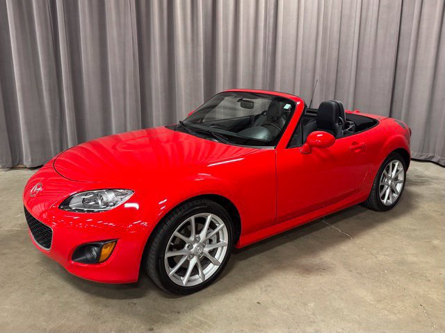 Used 2012 MAZDA MX-5 Miata Grand Touring w/ Premium Pkg RWD image 4