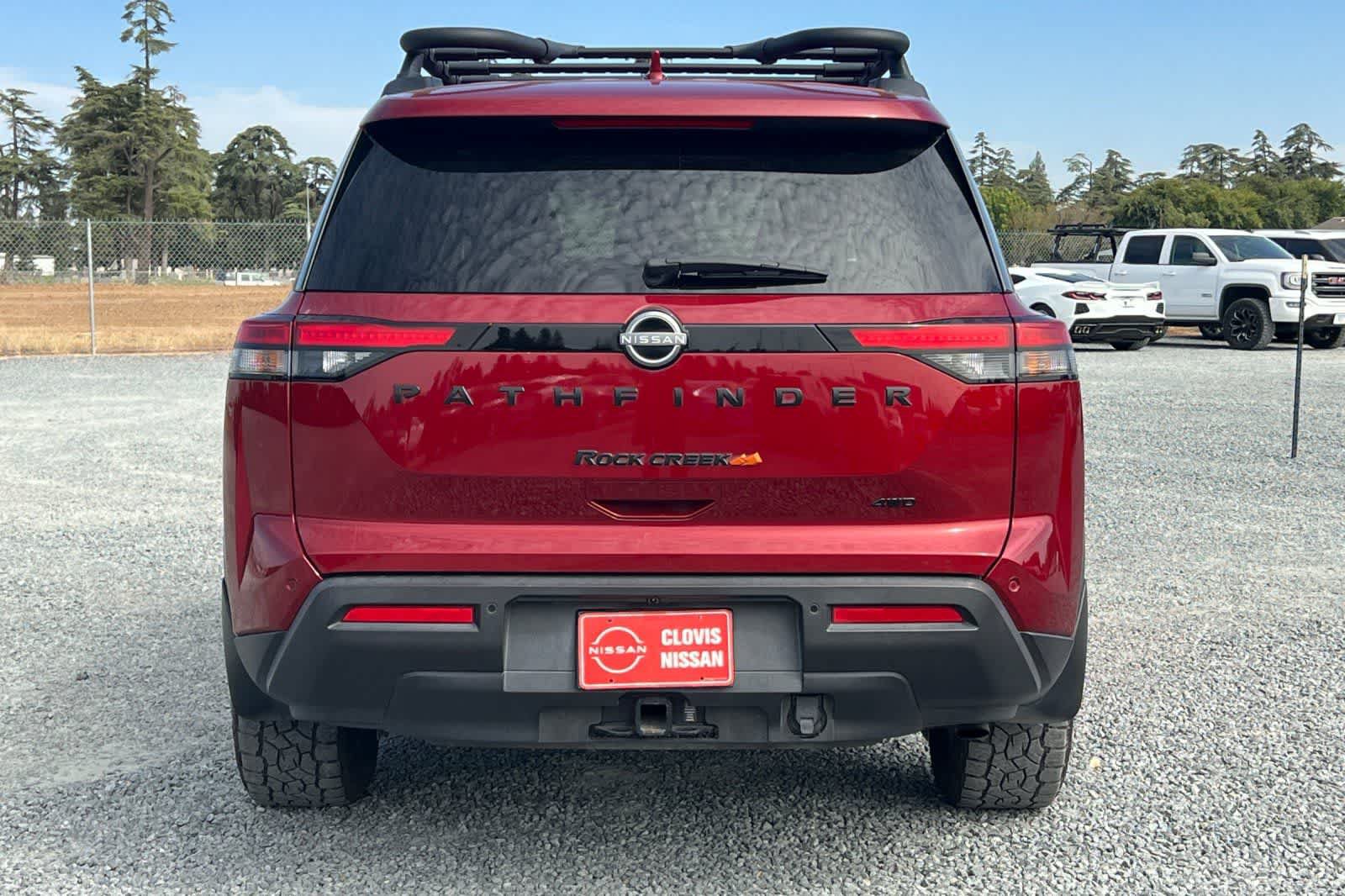 Used 2023 Nissan Pathfinder Rock Creek AWD/4WD image 8