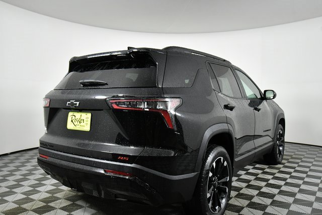 Used 2025 Chevrolet Equinox RS image 11