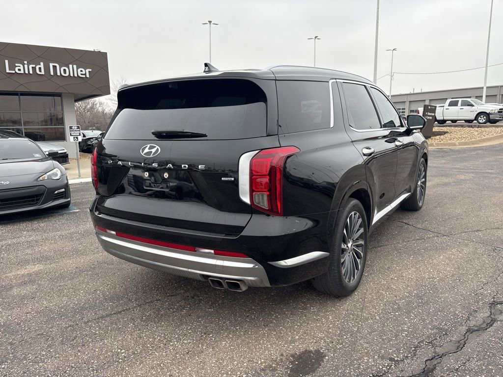 Used 2023 Hyundai Palisade Calligraphy w/ Cargo Package image 6