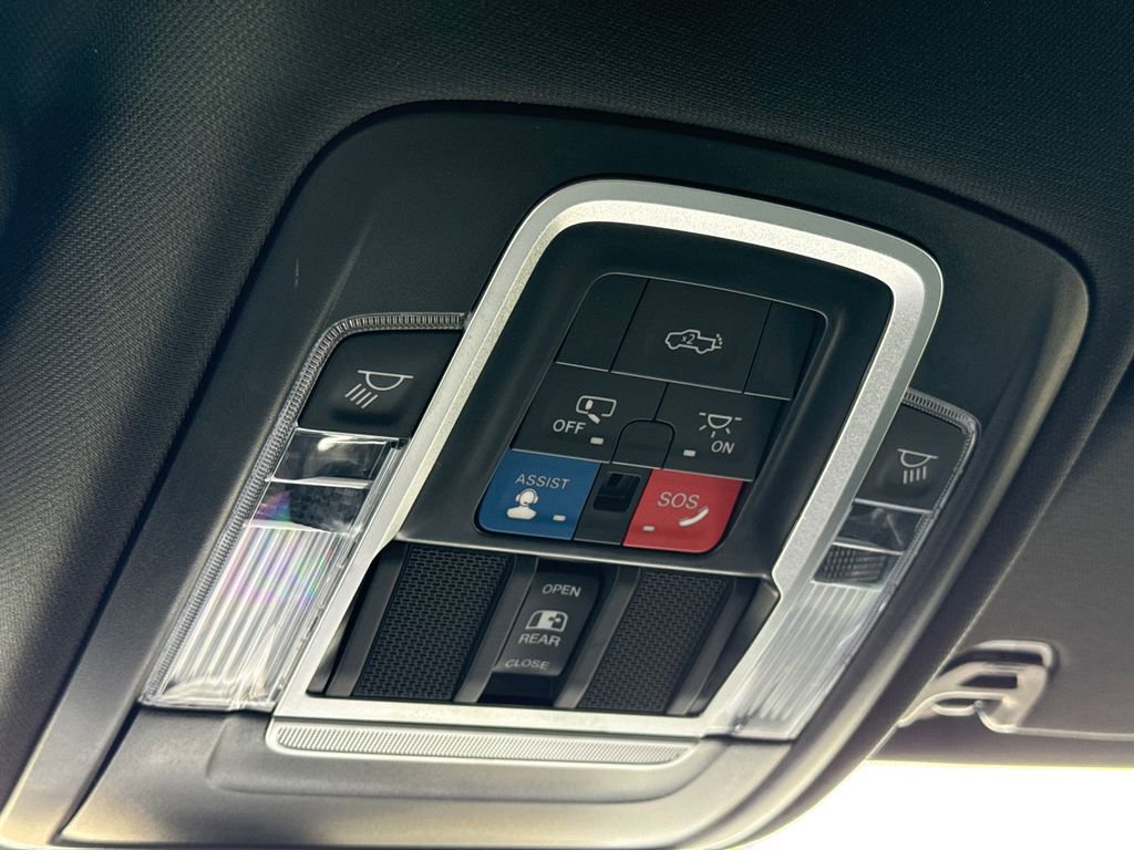 Used 2025 RAM 1500 Lone Star AWD/4WD image 26