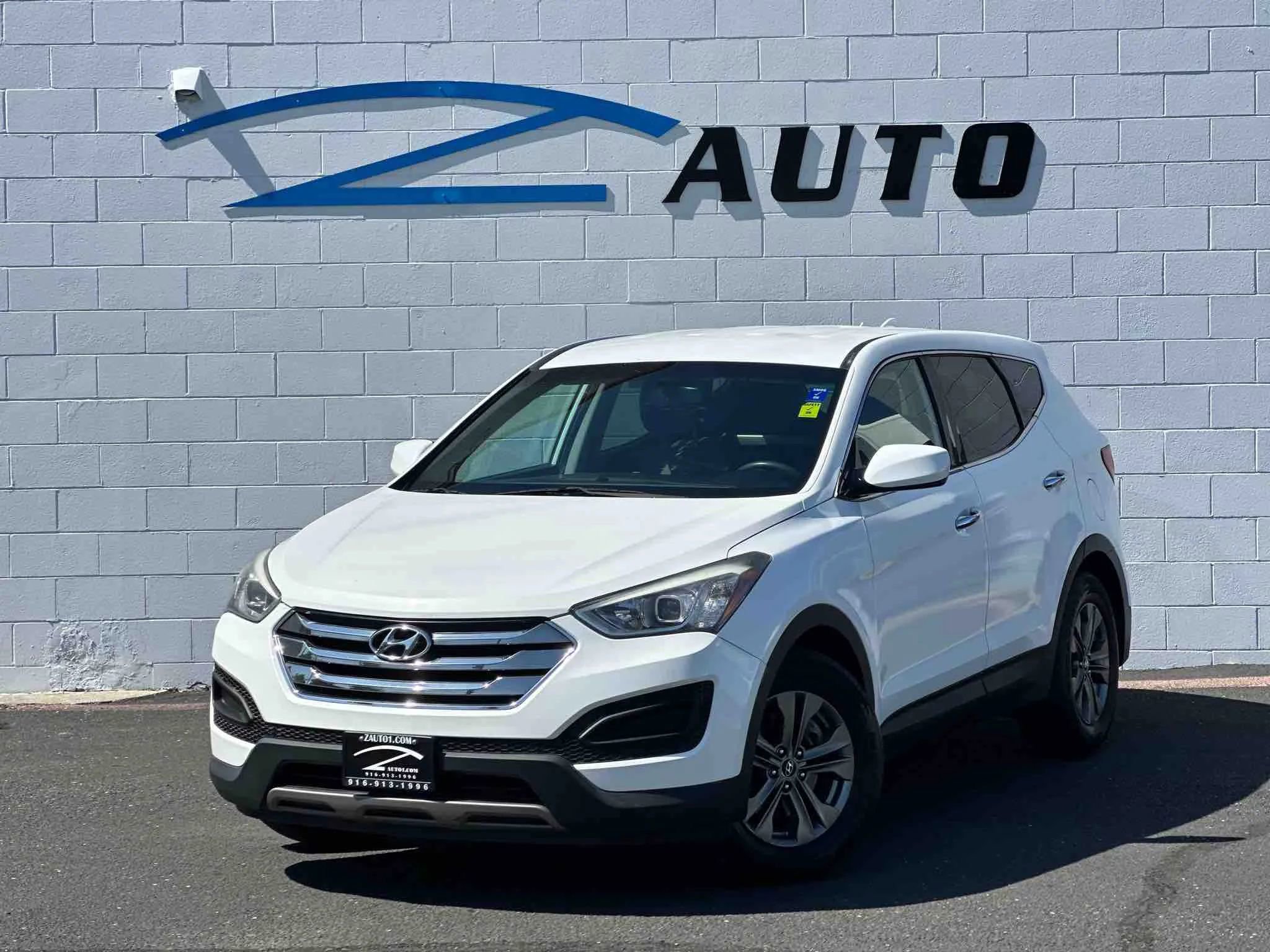 Used 2014 Hyundai Santa Fe Sport image 2