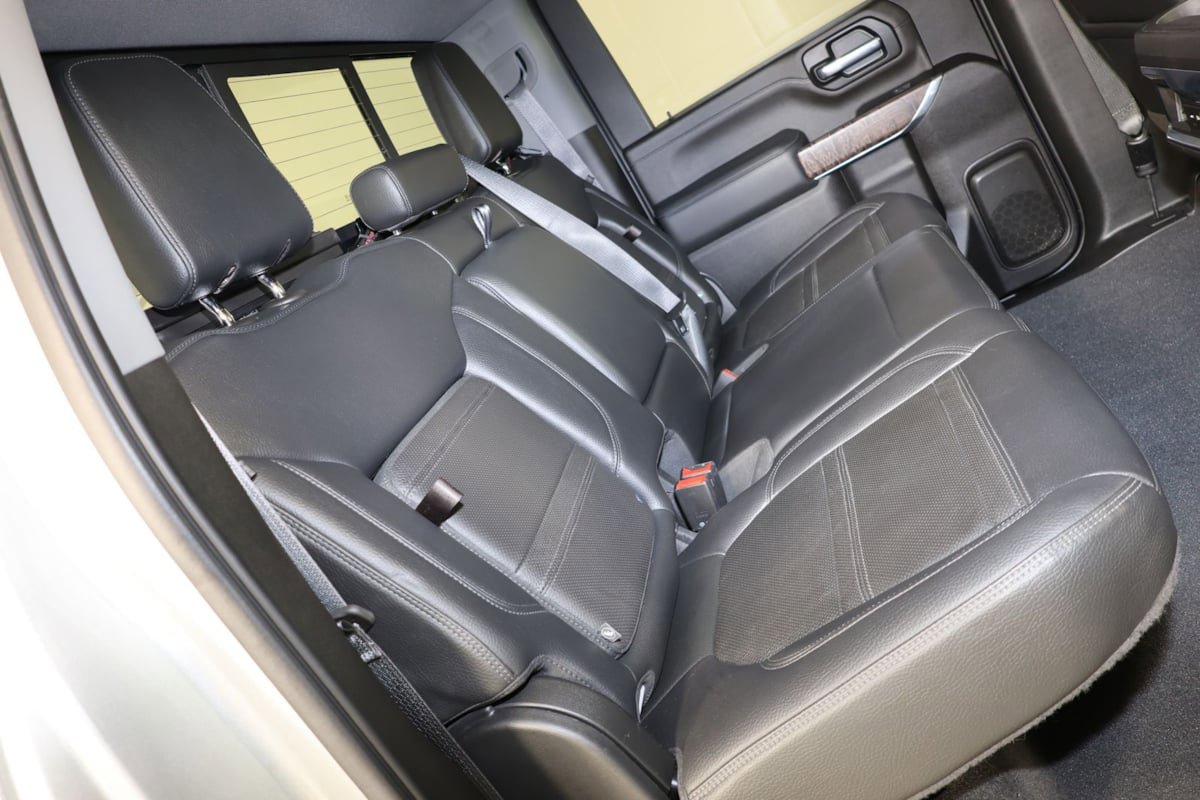 Used 2022 GMC Sierra 2500 Denali w/ Denali Ultimate Package AWD/4WD image 43