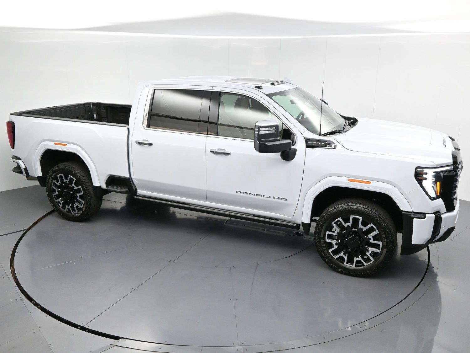 Used 2026 GMC Sierra 2500 Denali Ultimate AWD/4WD image 42