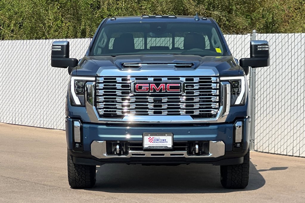 New 2026 GMC Sierra 2500 Denali w/ Technology Package image 6