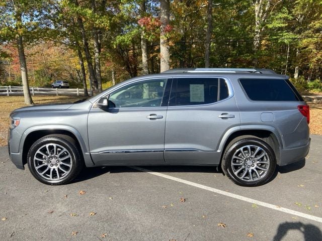 Used 2021 GMC Acadia Denali w/ Denali Ultimate Package AWD/4WD image 3