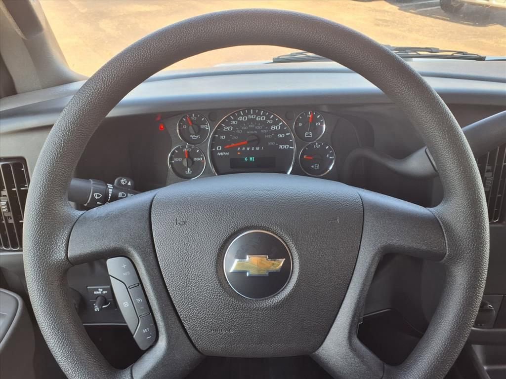 New 2025 Chevrolet Express 3500 w/ Power Convenience Package RWD image 23