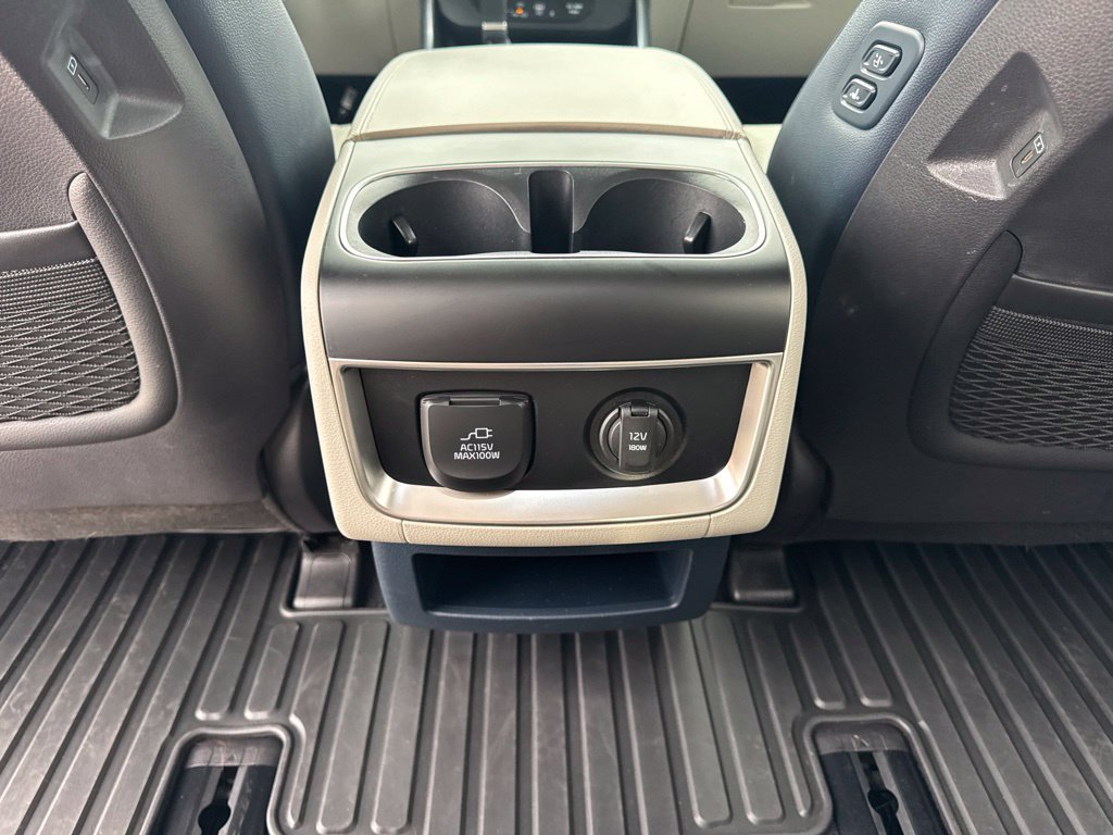 Used 2026 Kia Carnival SX Prestige FWD image 12
