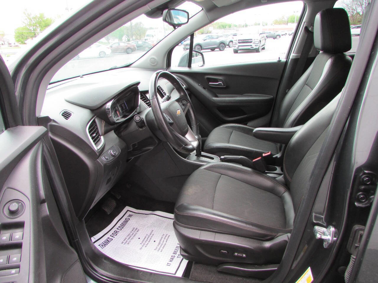 Used 2018 Chevrolet Trax LT w/ LT Convenience Package AWD/4WD image 6