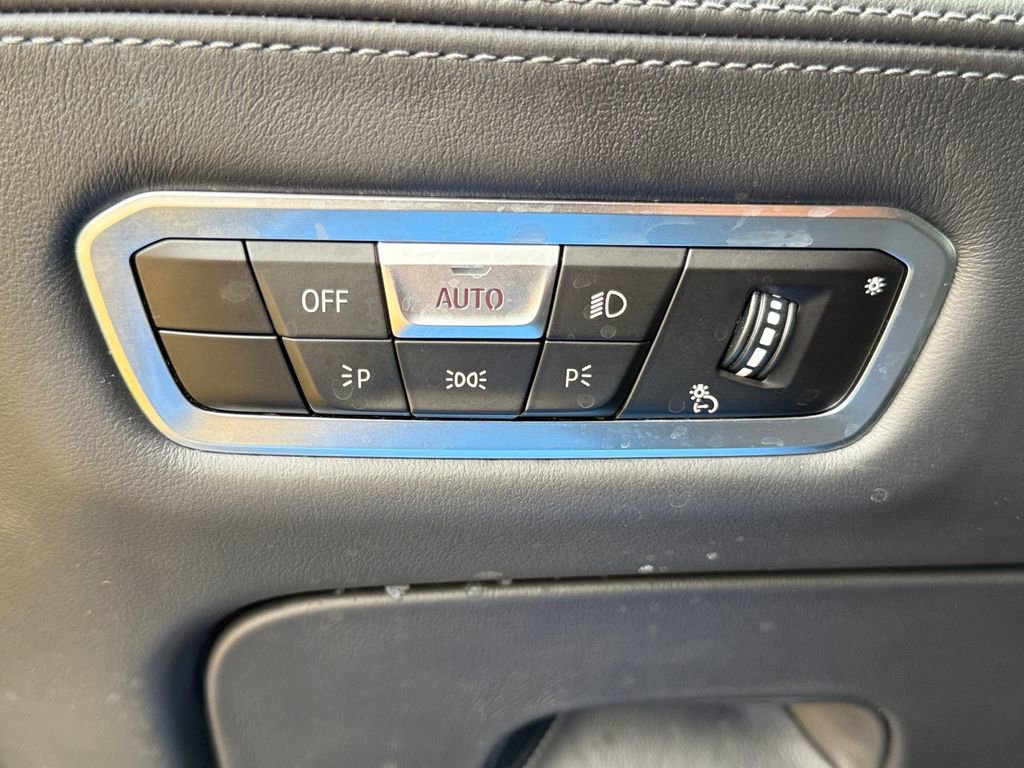 Used 2021 BMW X6 M w/ Competition Package image 20