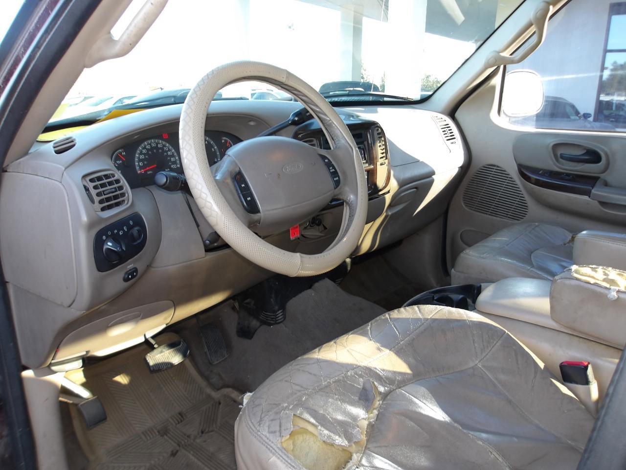 Used 2001 Ford F150 Lariat AWD/4WD image 9