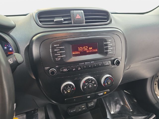 Used 2016 Kia Soul FWD image 20
