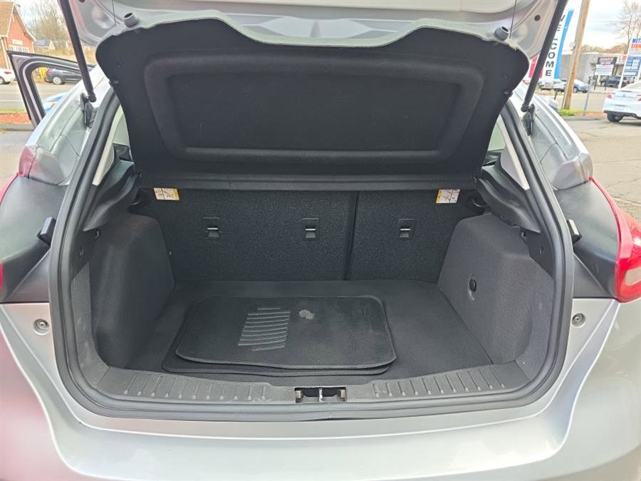Used 2018 Ford Focus SE image 29