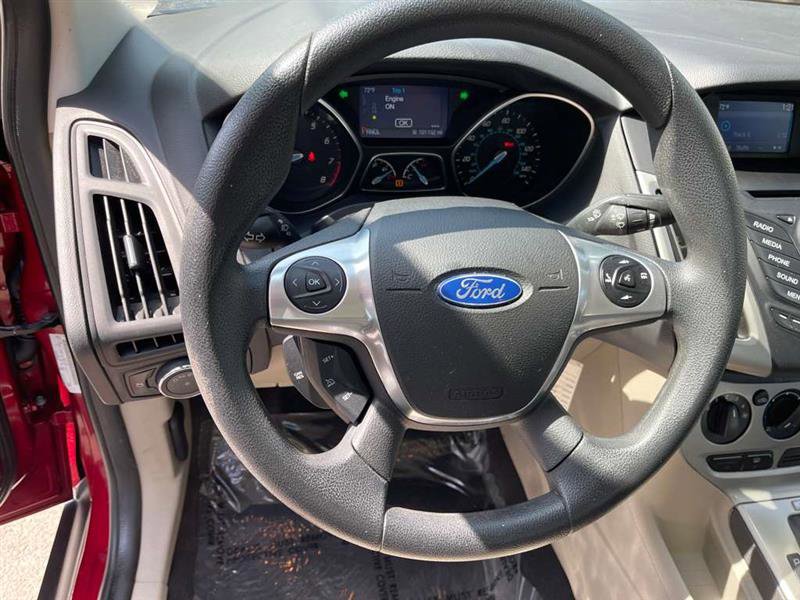 Used 2014 Ford Focus SE image 20