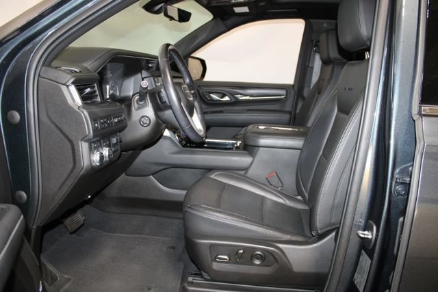 Used 2021 GMC Yukon Denali w/ Denali Premium Package AWD/4WD image 8
