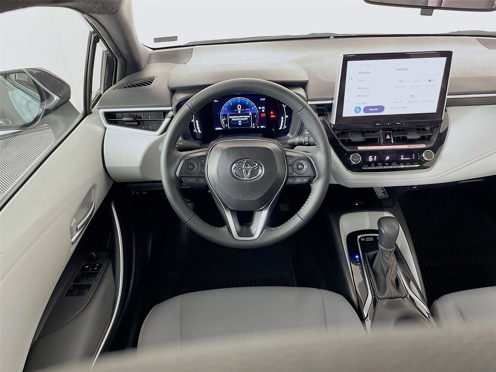 Used 2025 Toyota Corolla FX w/ Convenience Package image 24