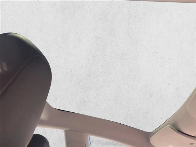 Used 2020 Tesla Model 3 Long Range image 22