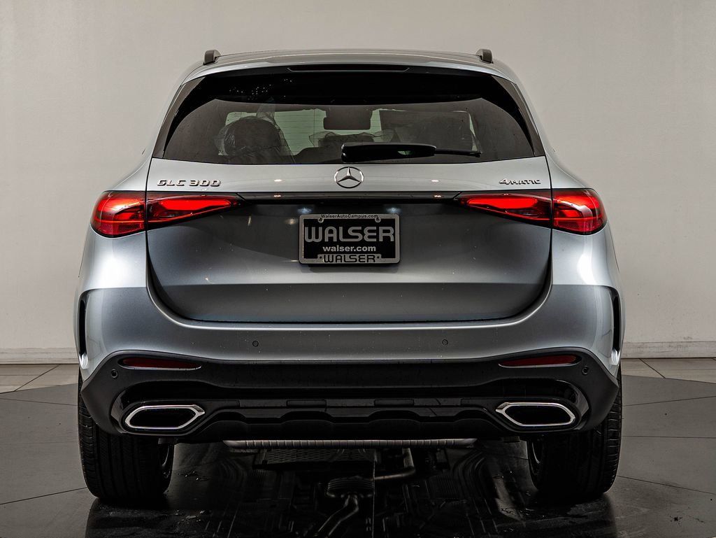 New 2026 Mercedes-Benz GLC 300 4MATIC image 6