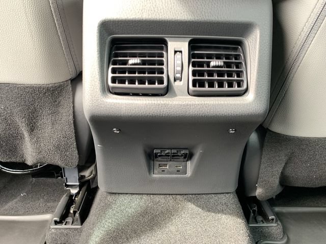 Used 2026 Toyota Camry SE w/ Convenience Package FWD image 31