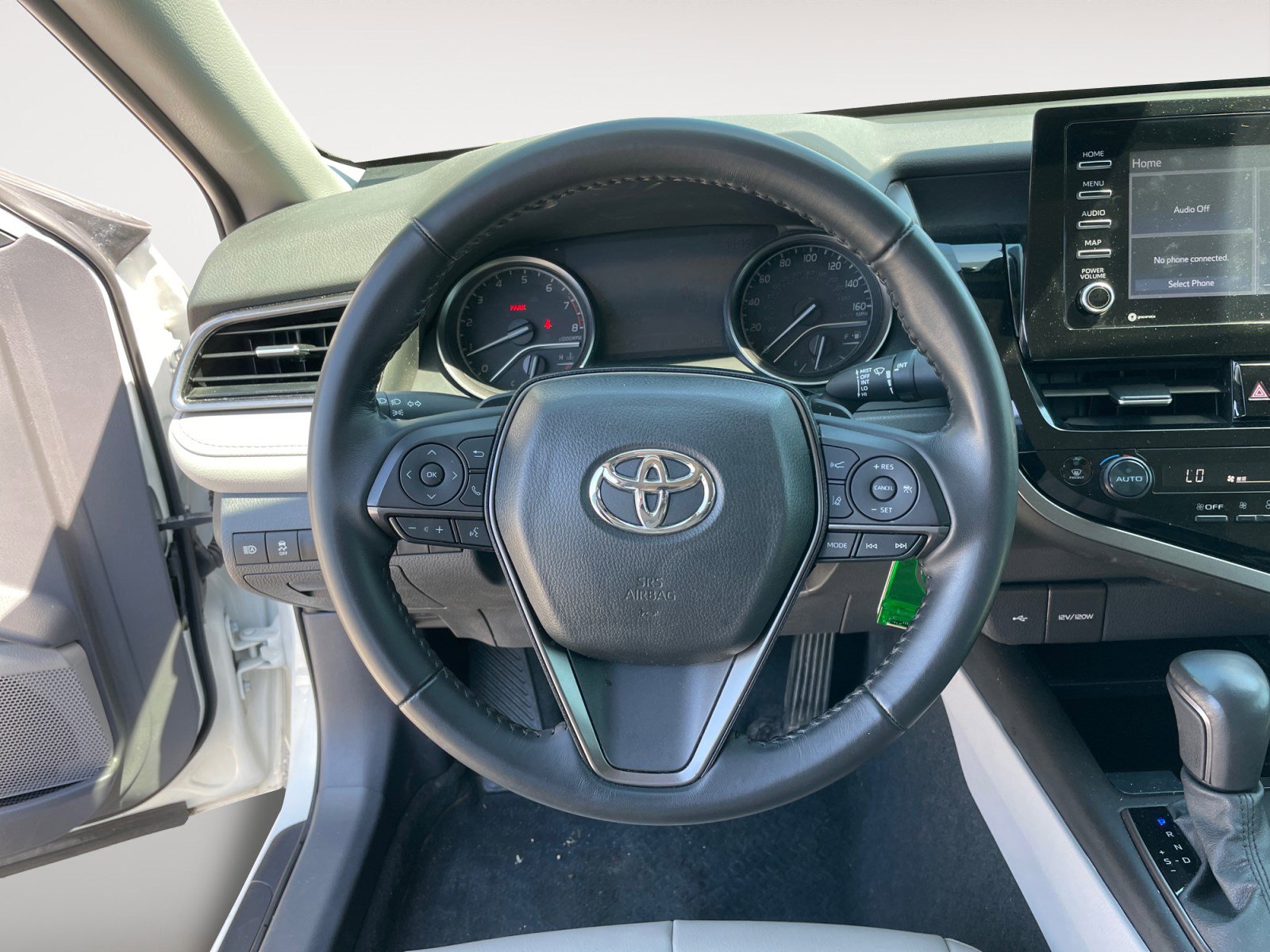 Used 2023 Toyota Camry SE AWD/4WD image 15