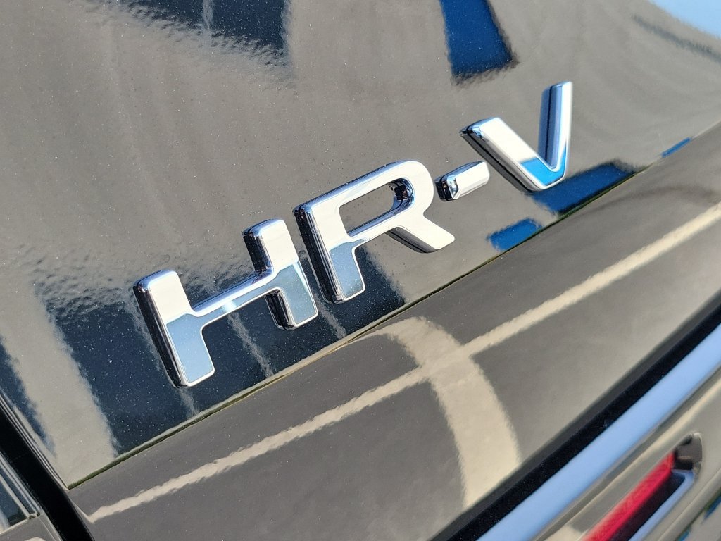 Used 2027 Honda HR-V EX-L image 8