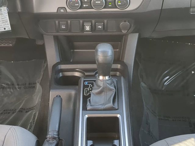 Certified 2022 Toyota Tacoma SR5 image 19