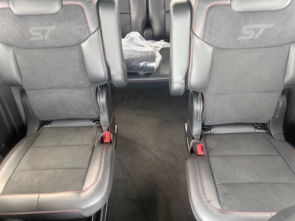 New 2026 Ford Explorer ST AWD/4WD image 30