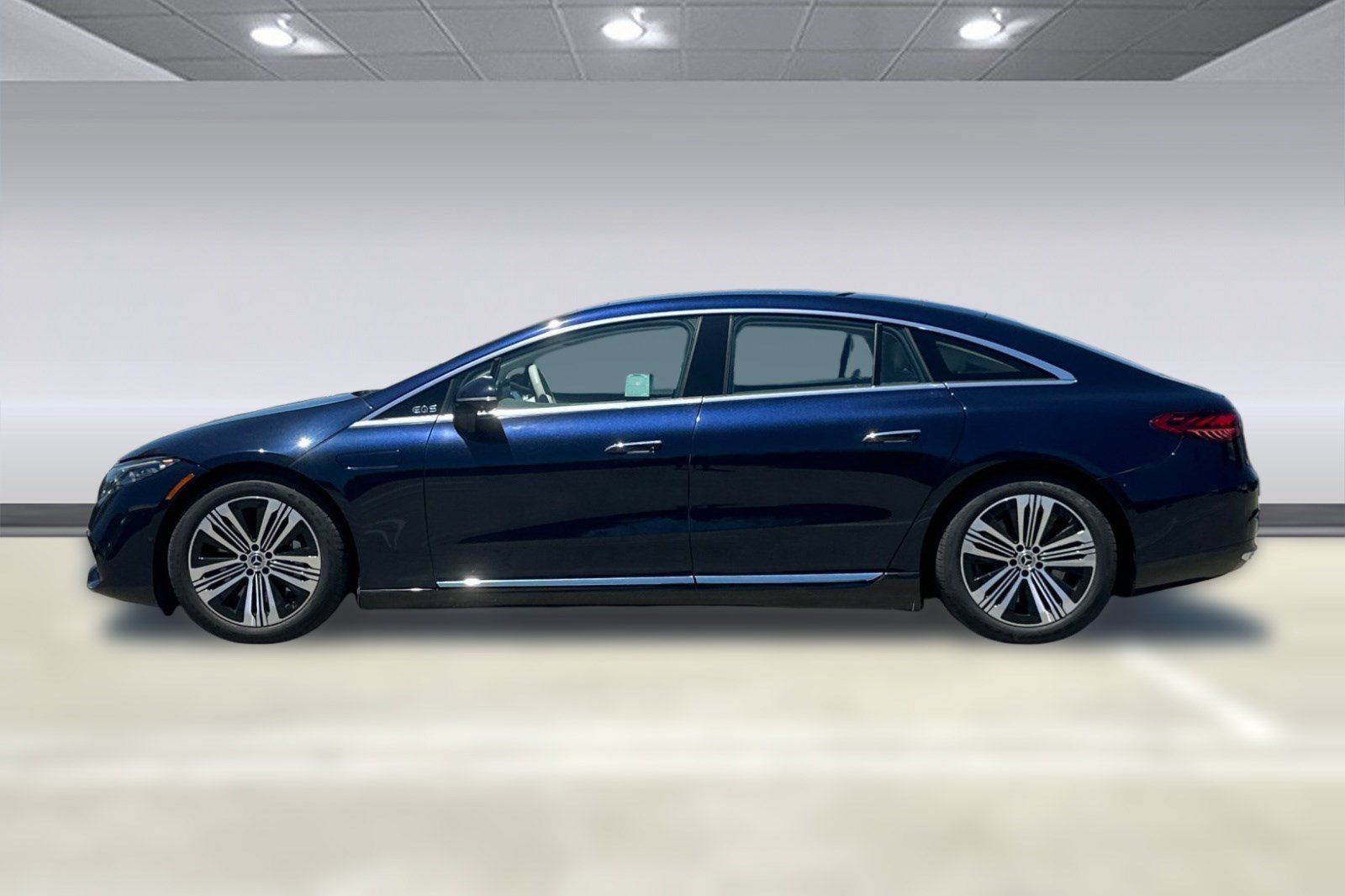 Certified 2022 Mercedes-Benz EQS 450+ Sedan image 2